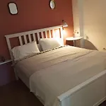 Com A Casa *