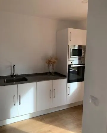 Apartamento Com A Casa Falset