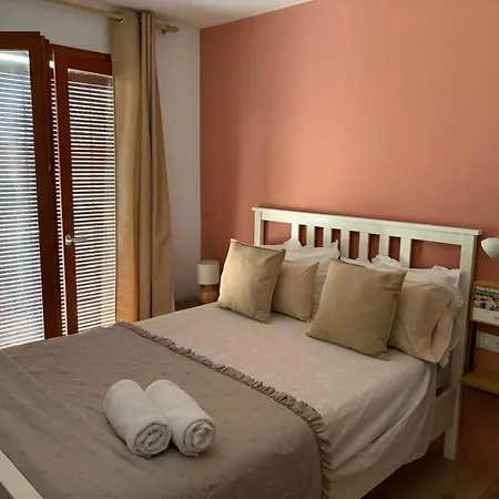 Com A Casa Lägenhet Falset